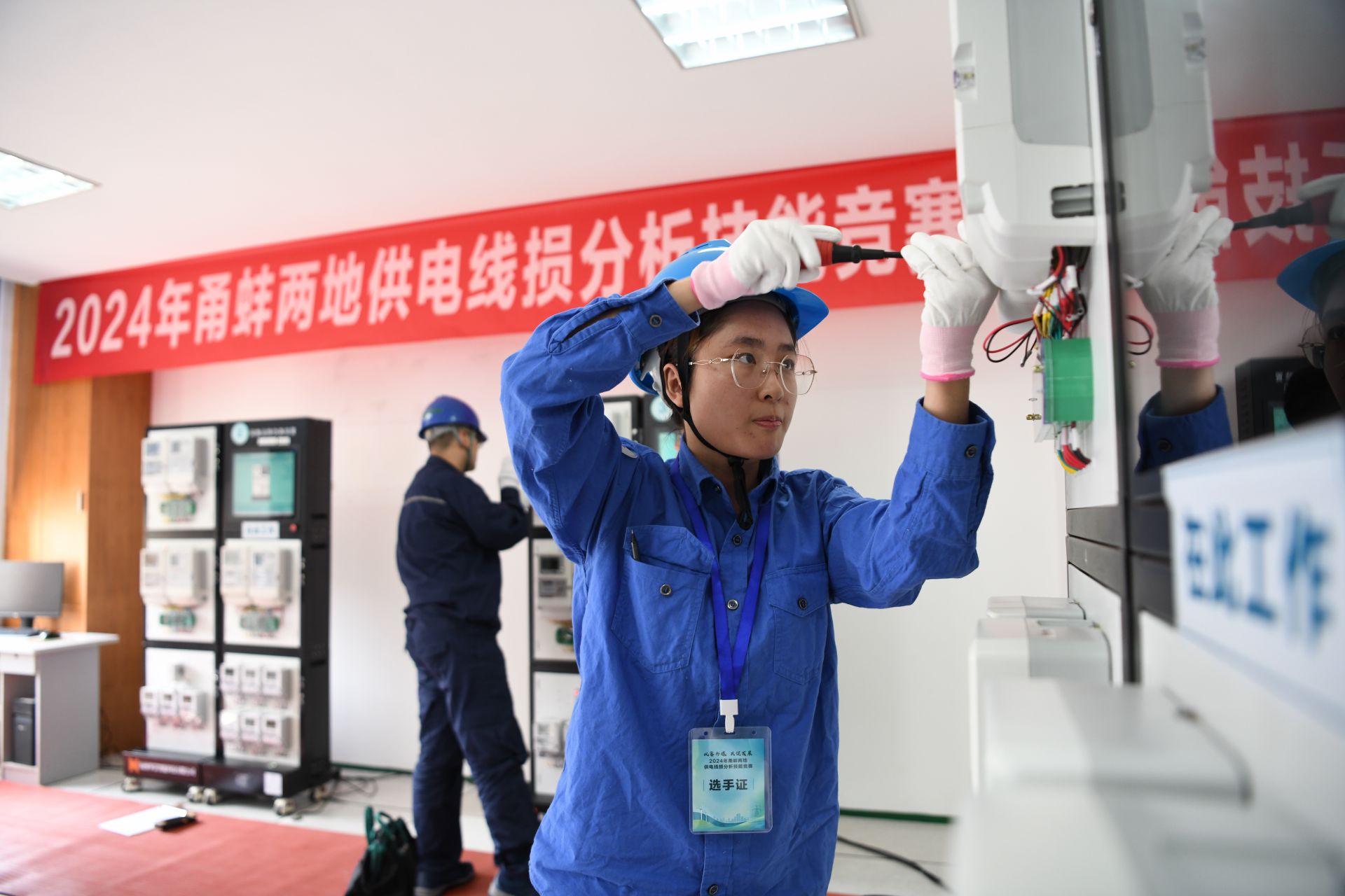 蚌埠市总工会铺就劳动者成才路