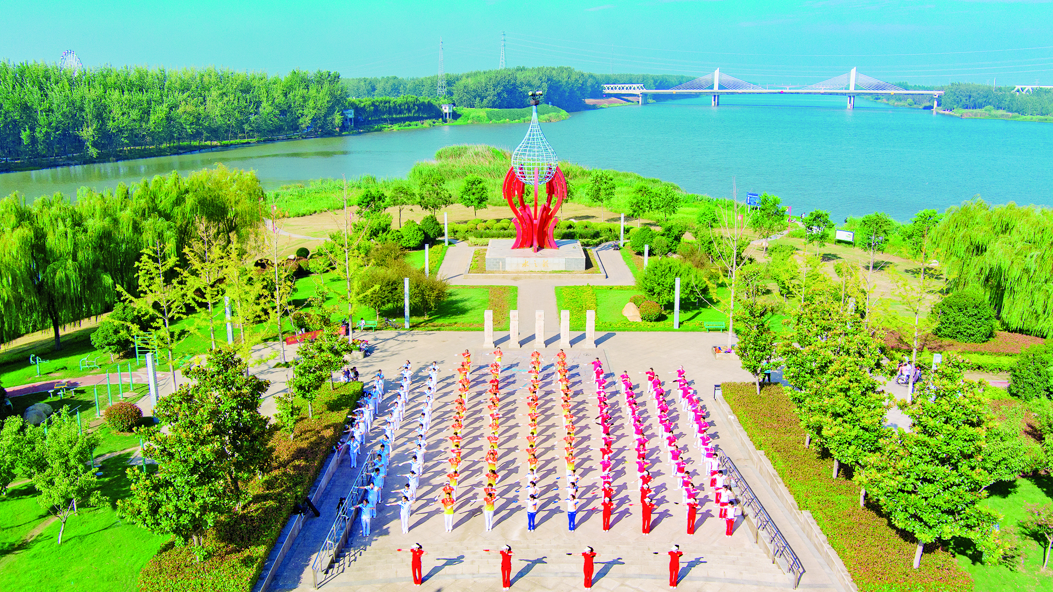 内外兼修 焕新城市精气神